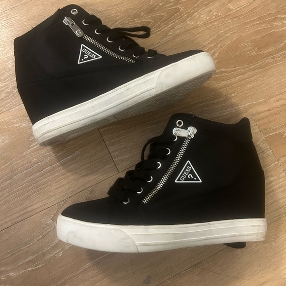 GUESS Faster Women’s Black Wedge Sneakers with Silver Zippers - Picture 3 of 9